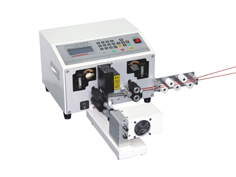 MICROCOMPUTER CUTTING EQUIPMENT